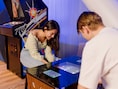 'Game On' is ook 'hands-on': er staan speelkastjes waarop je games van weleer, in hun oorspronkelijke staat, kunnen spelen.