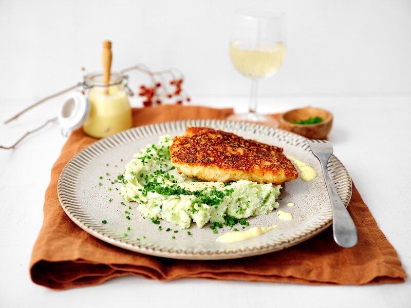Krokant schelvishaasje met groene kool-ricottapuree en citroensausje