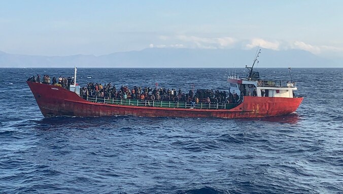 Vorige maand werd er nog een grote groep migranten opgepikt voor de kust van Kreta.