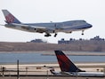 Een cargovliegtuig van China Airlines landt op de John F. Kennedy-luchthaven in New York. Archiefbeeld.