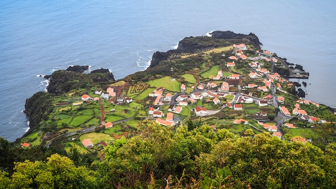 Sao Jorge is een vulkanisch eiland in de Azoren.