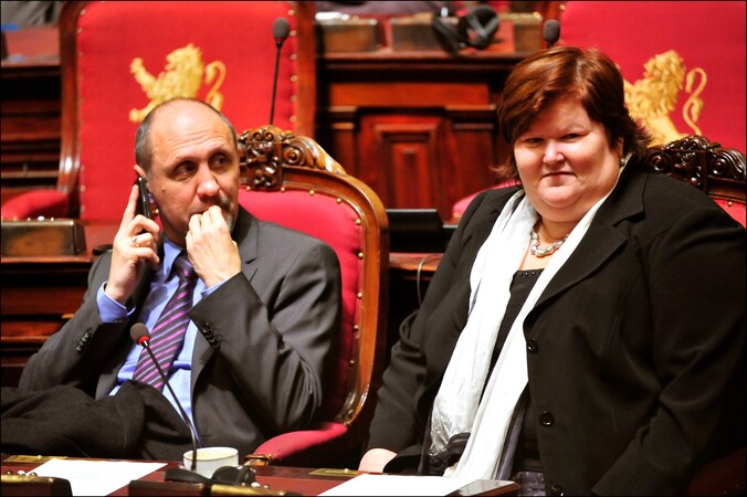 Vicepremier Johan Vande Lanotte (sp.a) en staatssecretaris van Asiel en Migratie Maggie De Block (Open Vld).