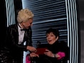 “Ik help je wel”: hartverwarmend moment tussen Lady Gaga en Liza Minnelli tijdens Oscars gaat de wereld rond