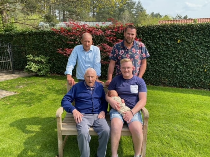 Pelle Jacobs met Jos, Marc, Davy en Kay