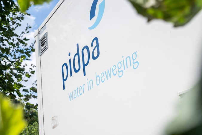Waterlek hersteld op kruispunt Kalmthout-centrum: nog verkeershinder ...