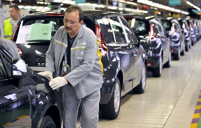 De Ford-modellen zullen geproduceerd worden in deze Renault-fabriek in Douai.