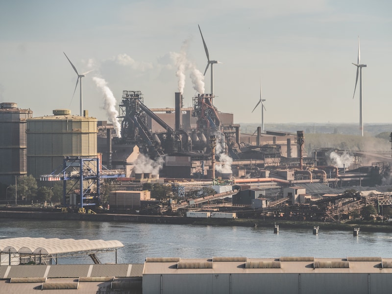 Bijna drie op tien machines in Belgische fabrieken staan stil
