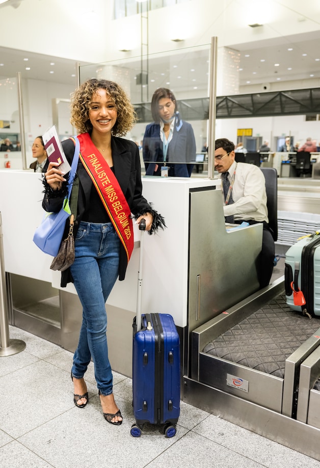 “Zoiets heb ik nog nooit meegemaakt”: Miss België-finaliste cancelt ...