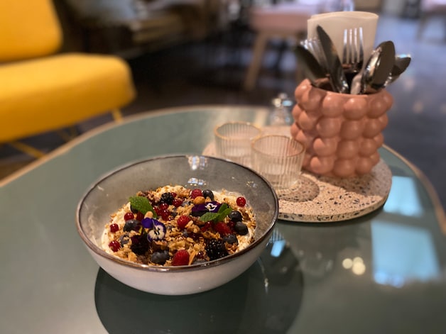 Evi (36) opent tweede brunchbar in Gent wegens groot succes: “Zeven ...