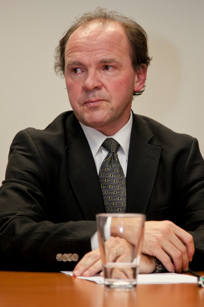 (Het kabinet van) Muyters krijgt de wind van voren.