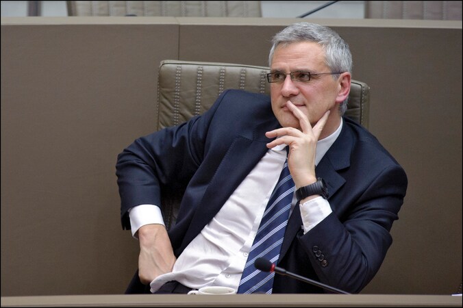 Kris Peeters.