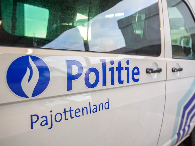 Alerte buurtbewoner leidt politie naar cocaïne en cash in Leerbeek