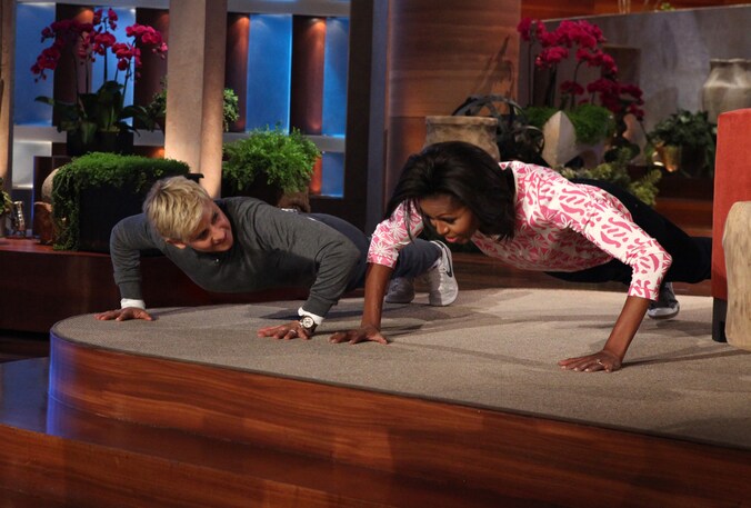 DeGeneres zette onlangs First Lady Michelle Obama aan tot een potje push-ups.