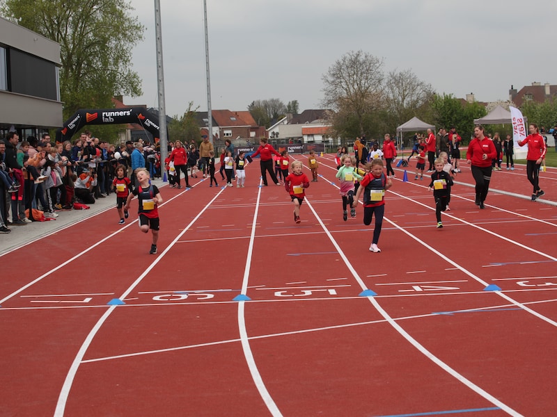 Nieuw grasveld op atletiekpiste Molenkouter niet betreden tot 15 november
