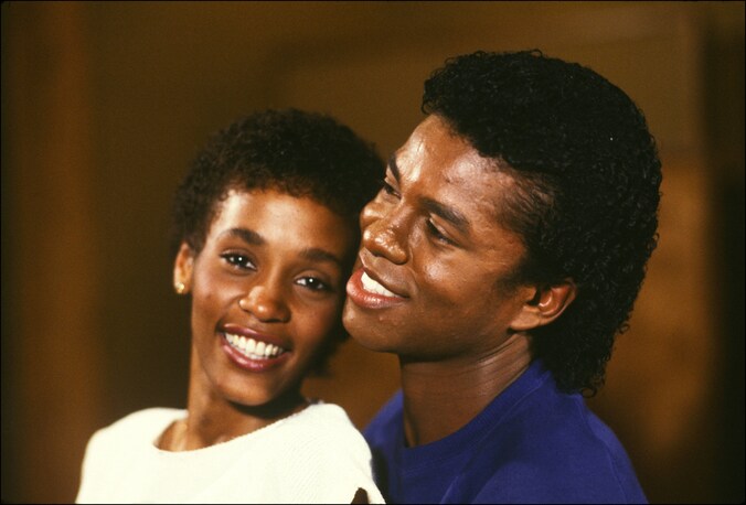 Whitney Houston en Jermaine Jackson in 1984. Hij was de producer van Whitney's eerste cd.