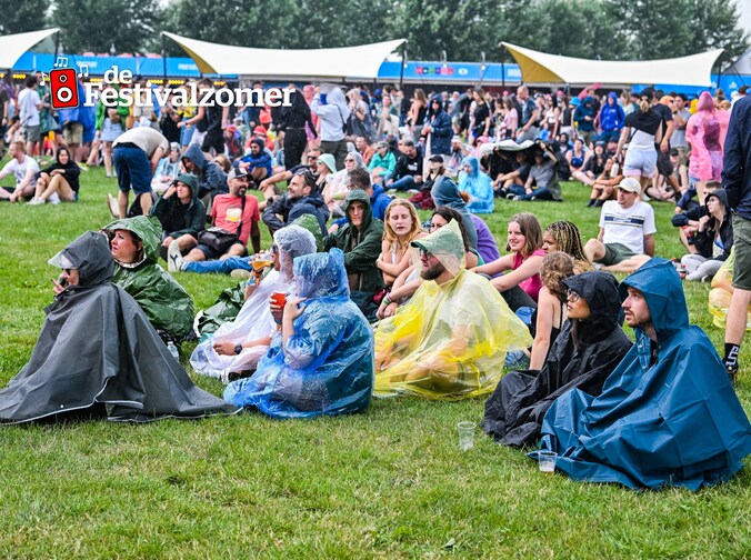 De eerste regen.