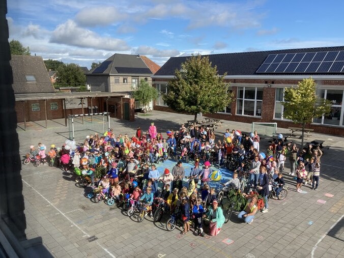 Strapdag voor het klimaat bij De Kleine Prins in Kluizen.