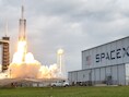 Archiefbeeld ter illustratie. Een Falcon 9-raket van het commerciële ruimtevaartbedrijf SpaceX moet de satelliet lanceren vanop de militaire basis Vandenberg in de Amerikaanse staat Californië