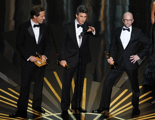 Jim Rash, scenarist van The Descendants, maakte Jolie tot haar grote woede belachelijk.