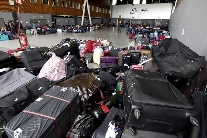 De lading gestrande bagage groeit nog steeds aan.