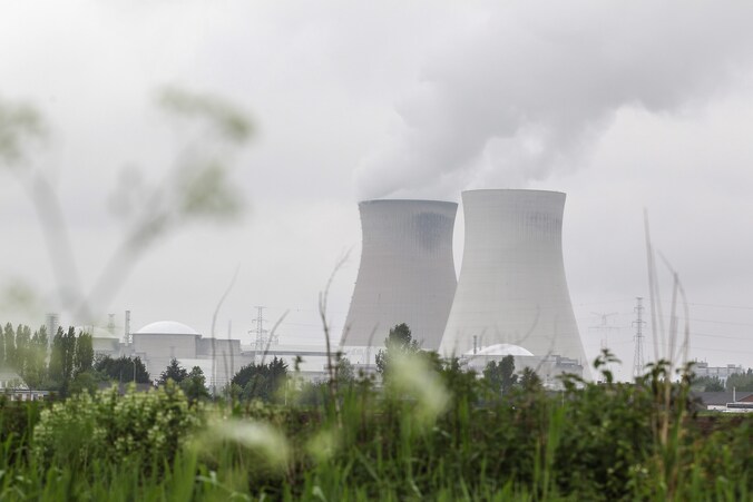 De nucleaire installatie in Doel.