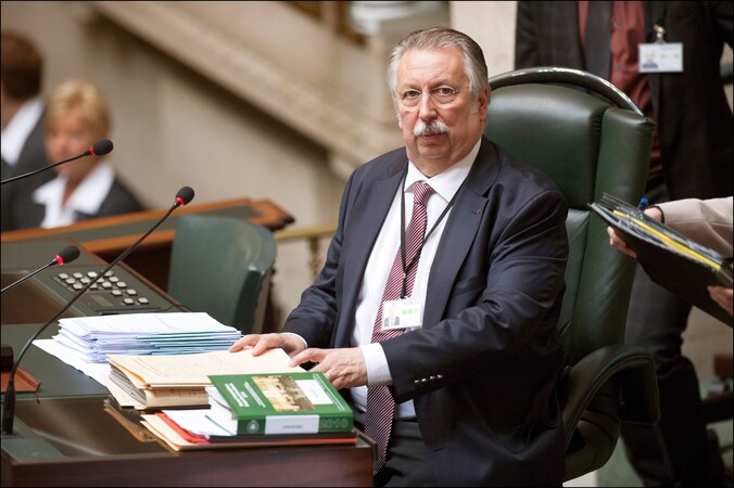 Kamervoorzitter André Flahaut (PS).