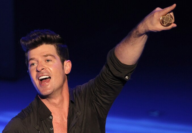 Robin Thicke.