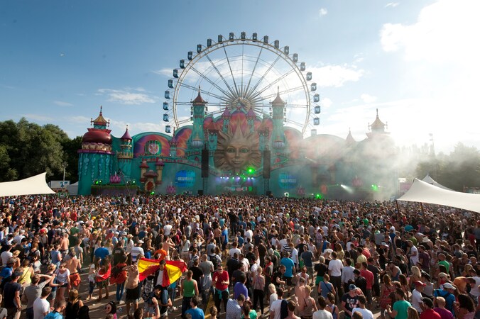 Tomorrowland vindt djt jaar voor het eerst over twee weekends plaats.