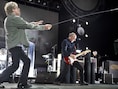 Roger Daltrey en Pete Townshend van The Who geven zich nog volledig op het podium. "Maar het wordt te zwaar", vinden ze.
