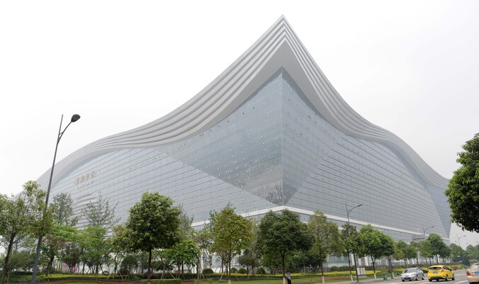 Het New Century Global Center in het Chinese Chengdu is het grootste gebouw ter wereld.
