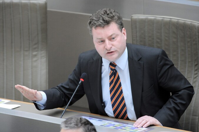 Koen Van den Heuvel.