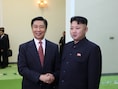 Noord-Koreaanse leider Kim Jong Un (R) met Chinese vicepresident Li Yuanchoa. (archieffoto)