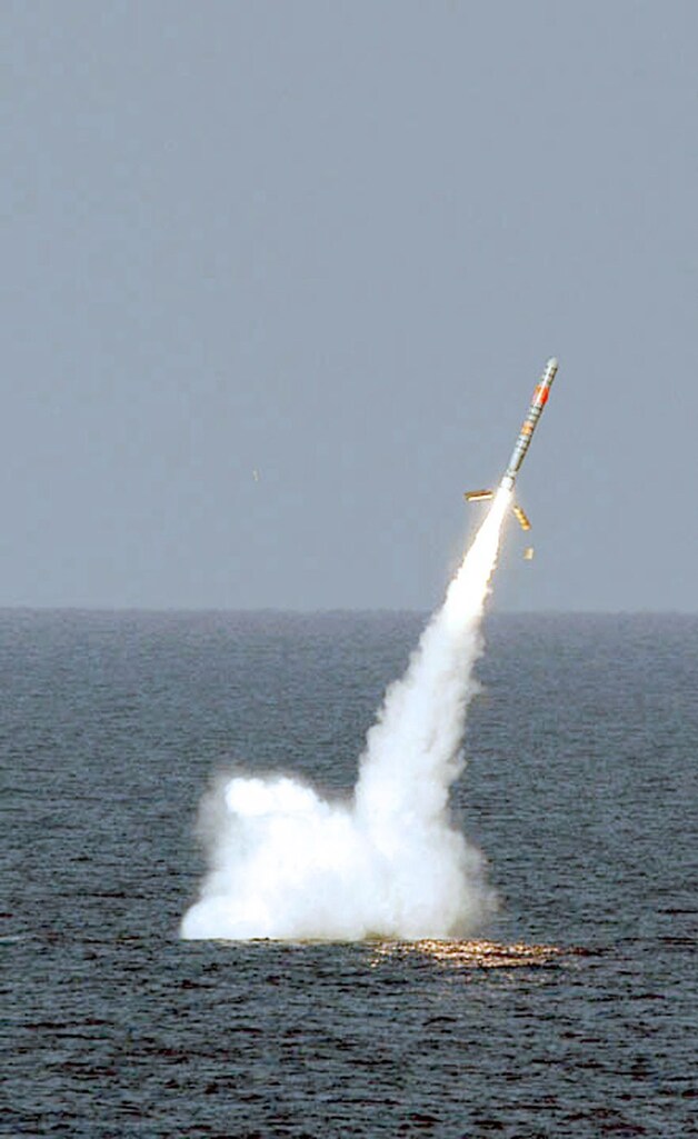 De lancering van een Tomahawk vanaf een Amerikaanse onderzeër. (archieffoto)