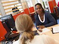 Niet alleen interviewers stellen soms lastige vragen, ook sollicitanten kunnen er wat van.