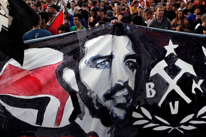 Antifascistische protestactie na de moord op een linkse rapper.