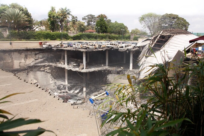 Van het Westgate-shoppingcenter in Nairobi blijft na het gijzelingsdrama bijna niets meer over.