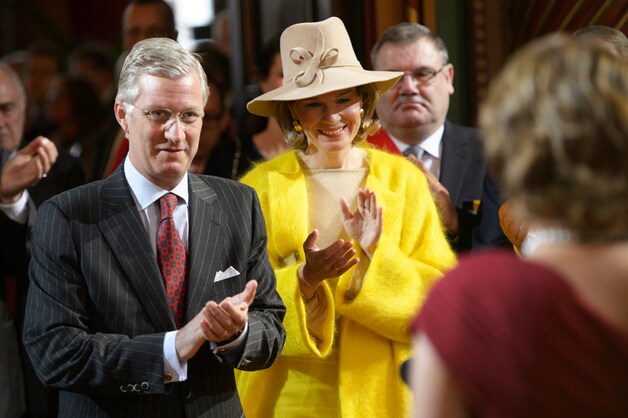 Deze bijzondere outfit van Mathilde kon op minder bijval rekenen.
