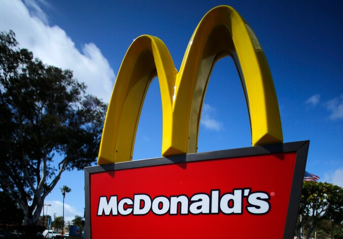Website McResource Line raadt het personeel van McDonald's af "ongezonde" hamburgers en frieten te eten.