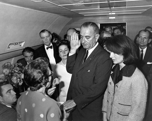 Oud-president Jonhson bij zijn eedaflegging in 1963