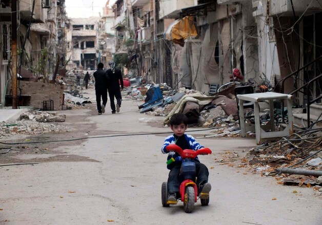 Peuters, zelfs baby's worden slachtoffer van de gruwelijkheden in Syrië.