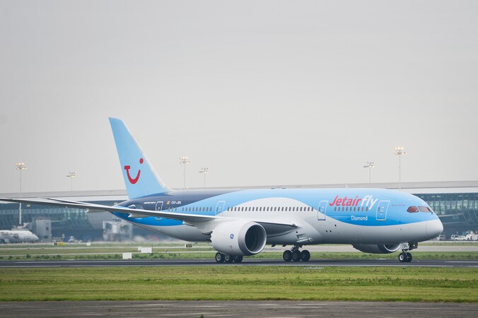 Een Dreamliner van Jetairfly in Zaventem