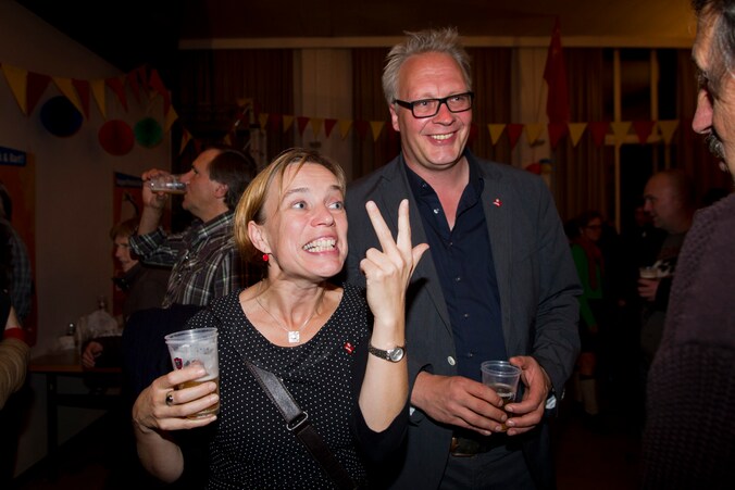 Nadine Peeters en kopstuk Peter Mertens.
