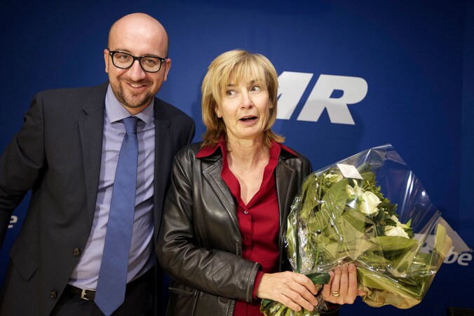 MR-voorzitter Charles Michel is maar wat blij met de burgemeestersjerp voor Françoise Schepmans.