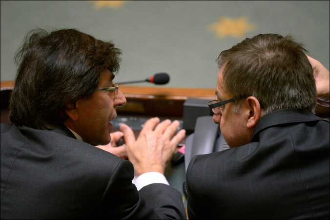 Di Rupo in gesprek met Vanackere.