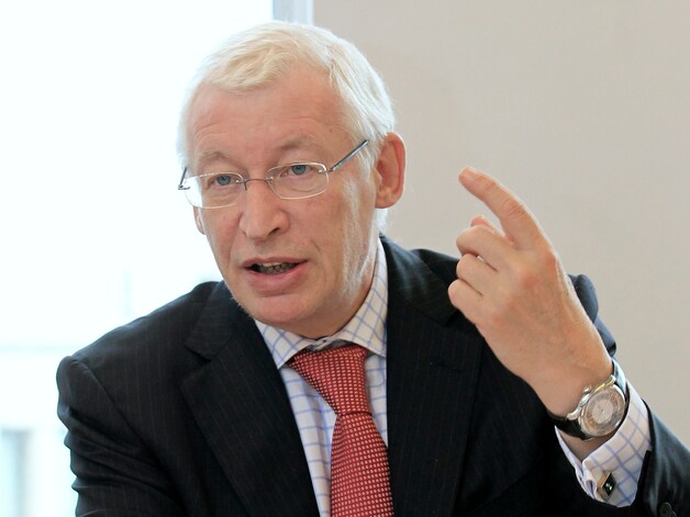 Karel De Boeck.