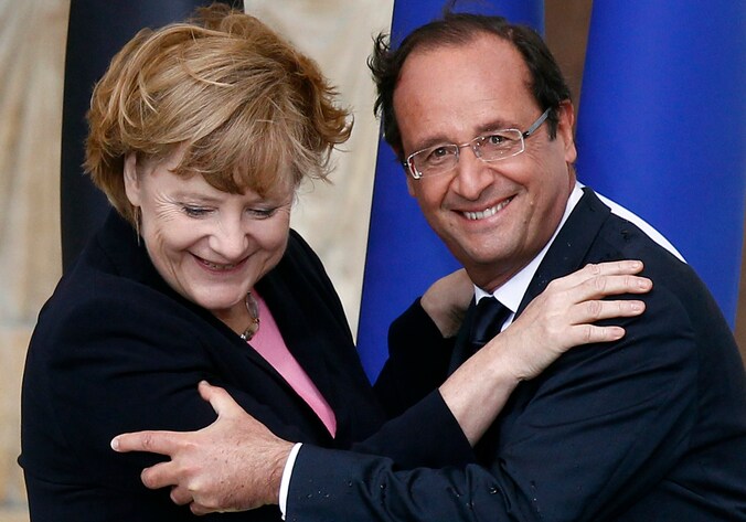De relaties tussen de Duitse bondskanselier Angela Merkel en de Franse president Hollande zijn al een tijdje niet meer zo goed.