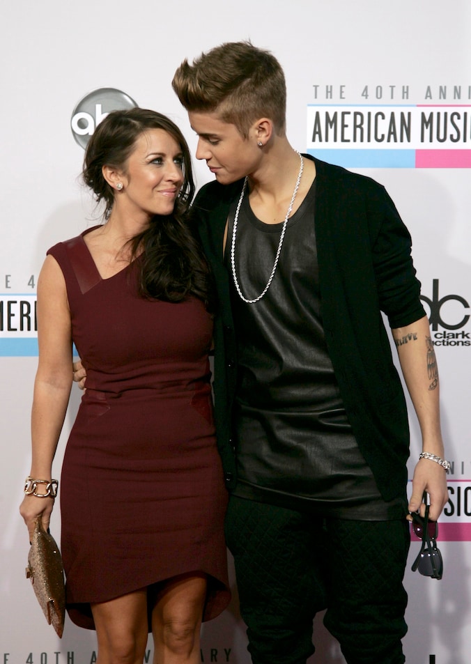 Justin Bieber met zijn moeder Pattie Mallette.