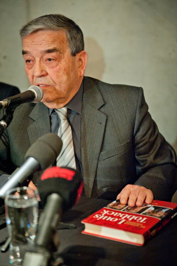 De Leuvense burgemeester Louis Tobback.