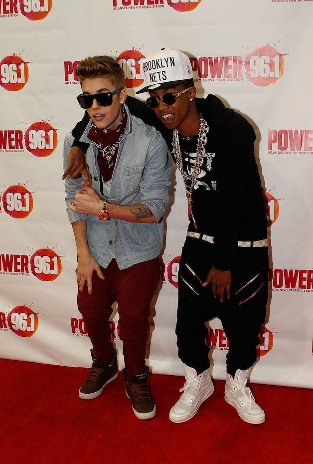 Justin Bieber en zijn vriend Lil Twist in 2012.