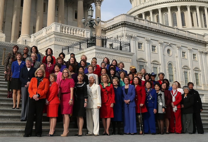 De Democratische vrouwen die zetelen in het Amerikaanse Huis van Afgevaardigden.